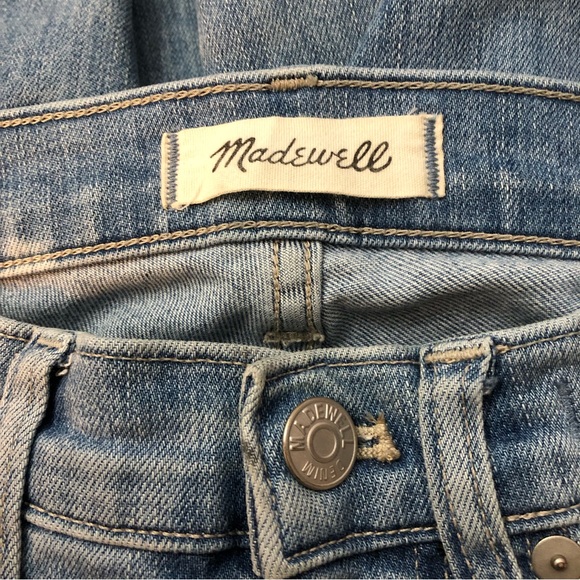 MADEWELL 9 inch High-Rise Skinny Crop Light Wash Button Fly Raw Hem Jeans 23 - Picture 8 of 12
